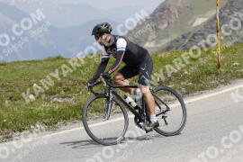 Photo #3289482 | 29-06-2023 12:31 | Passo Dello Stelvio - Peak BICYCLES