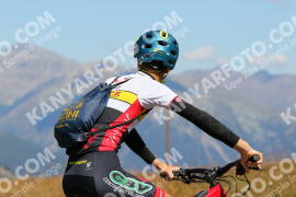 Photo #2736668 | 25-08-2022 12:10 | Passo Dello Stelvio - Peak BICYCLES