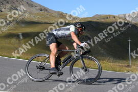 Foto #4000651 | 21-08-2023 10:10 | Passo Dello Stelvio - die Spitze BICYCLES