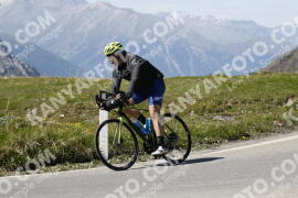 Foto #3225387 | 25-06-2023 16:14 | Passo Dello Stelvio - die Spitze BICYCLES