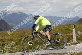 Foto #3682288 | 31-07-2023 14:02 | Passo Dello Stelvio - die Spitze BICYCLES