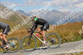 Photo #2670206 | 16-08-2022 12:55 | Passo Dello Stelvio - Peak BICYCLES