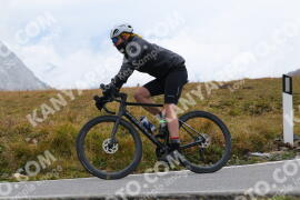 Photo #4265156 | 16-09-2023 12:49 | Passo Dello Stelvio - Peak BICYCLES
