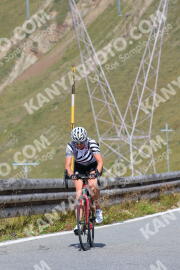 Foto #2657512 | 15-08-2022 11:20 | Passo Dello Stelvio - die Spitze BICYCLES