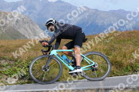 Photo #4136232 | 03-09-2023 11:40 | Passo Dello Stelvio - Peak BICYCLES
