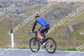 Photo #3931463 | 18-08-2023 10:00 | Passo Dello Stelvio - Peak BICYCLES