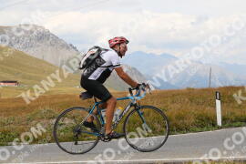 Photo #2681320 | 17-08-2022 14:28 | Passo Dello Stelvio - Peak BICYCLES