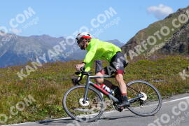 Foto #3808941 | 11-08-2023 11:31 | Passo Dello Stelvio - die Spitze BICYCLES