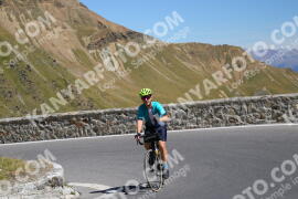 Photo #2719058 | 23-08-2022 13:18 | Passo Dello Stelvio - Prato side BICYCLES
