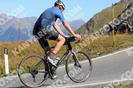 Photo #2726638 | 24-08-2022 11:03 | Passo Dello Stelvio - Peak BICYCLES