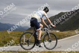Foto #3693704 | 02-08-2023 10:36 | Passo Dello Stelvio - die Spitze BICYCLES
