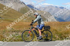 Photo #2700580 | 21-08-2022 14:32 | Passo Dello Stelvio - Peak BICYCLES