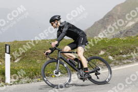 Foto #3186258 | 21-06-2023 13:05 | Passo Dello Stelvio - die Spitze BICYCLES