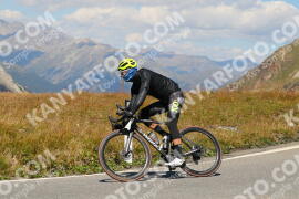 Photo #2671729 | 16-08-2022 13:41 | Passo Dello Stelvio - Peak BICYCLES