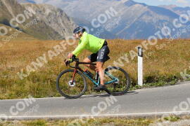 Photo #2741222 | 25-08-2022 15:05 | Passo Dello Stelvio - Peak BICYCLES