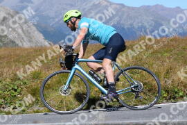 Photo #4155818 | 04-09-2023 13:33 | Passo Dello Stelvio - Peak BICYCLES