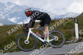 Foto #3714388 | 03-08-2023 10:49 | Passo Dello Stelvio - die Spitze BICYCLES