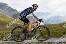 Photo #3648105 | 30-07-2023 10:33 | Passo Dello Stelvio - Peak BICYCLES