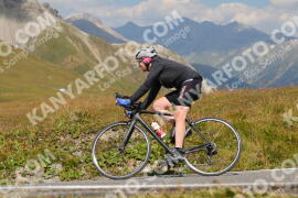 Foto #4005683 | 21-08-2023 12:55 | Passo Dello Stelvio - die Spitze BICYCLES