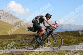 Foto #3910345 | 16-08-2023 10:19 | Passo Dello Stelvio - die Spitze BICYCLES