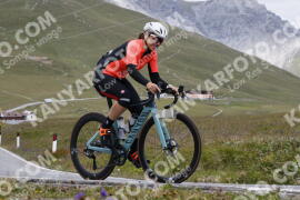 Photo #3696068 | 02-08-2023 11:58 | Passo Dello Stelvio - Peak BICYCLES
