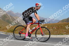 Photo #4197954 | 08-09-2023 12:11 | Passo Dello Stelvio - Peak BICYCLES
