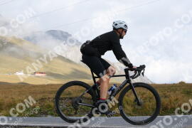 Photo #4263172 | 16-09-2023 10:50 | Passo Dello Stelvio - Peak BICYCLES