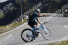 Photo #3783002 | 10-08-2023 09:50 | Passo Dello Stelvio - Peak BICYCLES