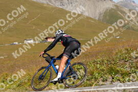 Photo #3852459 | 13-08-2023 11:17 | Passo Dello Stelvio - Peak BICYCLES