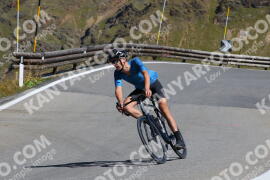 Photo #4155135 | 04-09-2023 12:31 | Passo Dello Stelvio - Peak BICYCLES