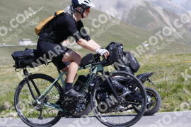 Foto #3237457 | 26-06-2023 11:01 | Passo Dello Stelvio - die Spitze BICYCLES
