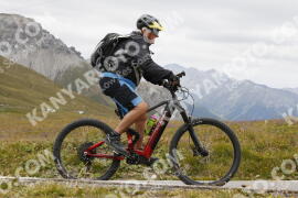 Foto #3787781 | 10-08-2023 12:10 | Passo Dello Stelvio - die Spitze BICYCLES