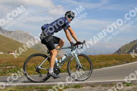 Photo #4062035 | 25-08-2023 10:41 | Passo Dello Stelvio - Peak BICYCLES