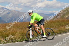 Foto #2670408 | 16-08-2022 13:00 | Passo Dello Stelvio - die Spitze BICYCLES
