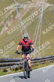 Photo #2735915 | 25-08-2022 10:39 | Passo Dello Stelvio - Peak BICYCLES