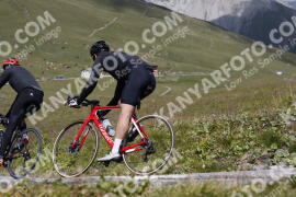 Photo #3622485 | 29-07-2023 12:22 | Passo Dello Stelvio - Peak BICYCLES