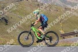 Foto #4016711 | 22-08-2023 10:34 | Passo Dello Stelvio - die Spitze BICYCLES
