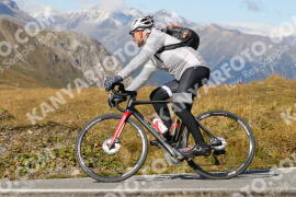 Photo #4299712 | 24-09-2023 14:42 | Passo Dello Stelvio - Peak BICYCLES