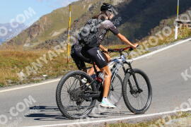 Foto #2736716 | 25-08-2022 12:12 | Passo Dello Stelvio - die Spitze BICYCLES