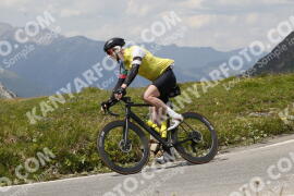Foto #3417861 | 10-07-2023 15:16 | Passo Dello Stelvio - die Spitze BICYCLES