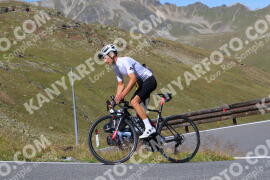 Photo #3956586 | 19-08-2023 10:20 | Passo Dello Stelvio - Peak BICYCLES