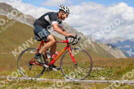 Foto #3855520 | 13-08-2023 12:52 | Passo Dello Stelvio - die Spitze BICYCLES