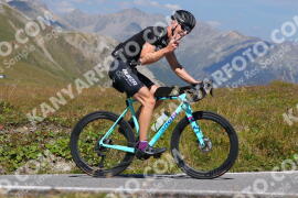 Photo #3964426 | 19-08-2023 13:04 | Passo Dello Stelvio - Peak BICYCLES