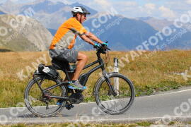 Photo #2752332 | 26-08-2022 11:54 | Passo Dello Stelvio - Peak BICYCLES