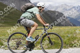 Foto #3316811 | 02-07-2023 14:04 | Passo Dello Stelvio - die Spitze BICYCLES