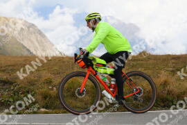 Photo #4296419 | 20-09-2023 12:58 | Passo Dello Stelvio - Peak BICYCLES