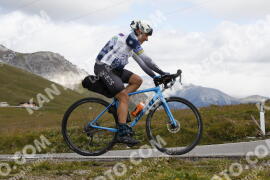 Photo #3730134 | 06-08-2023 10:58 | Passo Dello Stelvio - Peak BICYCLES