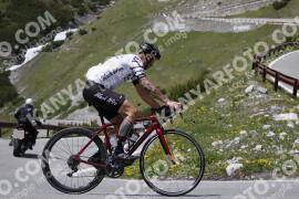Photo #3193173 | 22-06-2023 14:31 | Passo Dello Stelvio - Waterfall curve BICYCLES