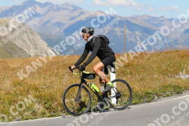 Photo #2738514 | 25-08-2022 13:06 | Passo Dello Stelvio - Peak BICYCLES
