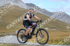 Photo #4296137 | 20-09-2023 11:13 | Passo Dello Stelvio - Peak BICYCLES